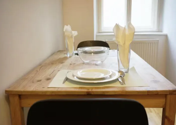 Modern In Viennas Hip Area, & Comfortable Apartment *